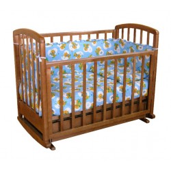 Детская кроватка для новорожденного поперечный маятник с колёсами, качалкой и ящиком Фея 611