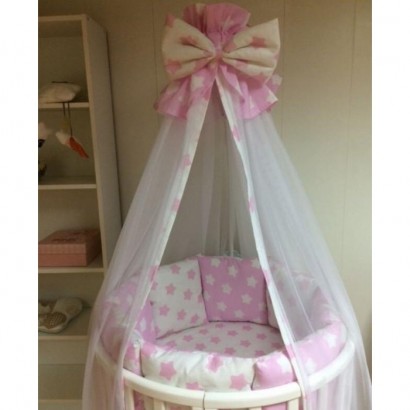 Бортики подушки в кроватку для новорожденных "Розовые пряники"