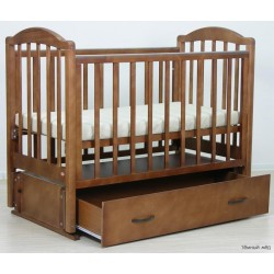 Детская кроватка для новорожденного продольный маятник с ящиком Фея 660